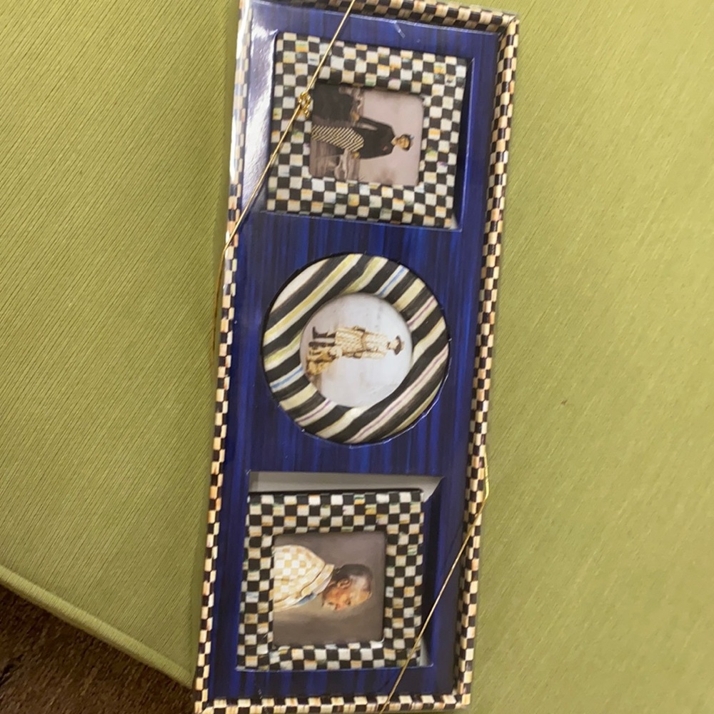 Mackenzie-Childs Courtly Frame set 4x4 new